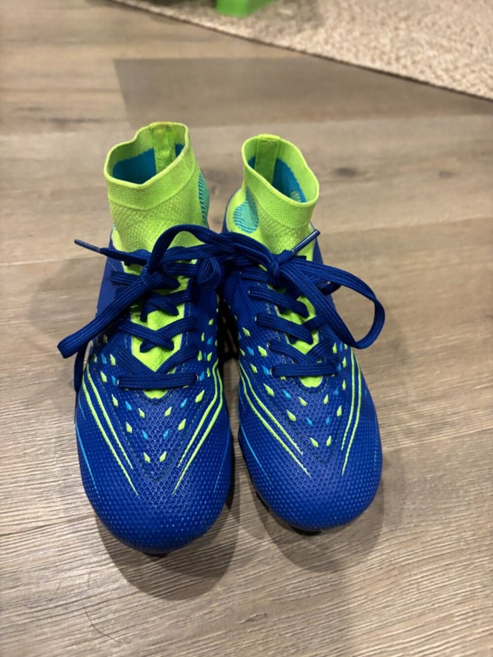 Dream Pairs youth soccer cleats toddler kids size 11 neon green blue shoe - Picture 9 of 9